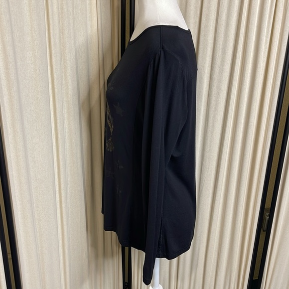 EUC- SKULL AND STARS BLACK SOFT LONG SLEEVE TEE SIZE MEDIUM - Picture 7 of 8